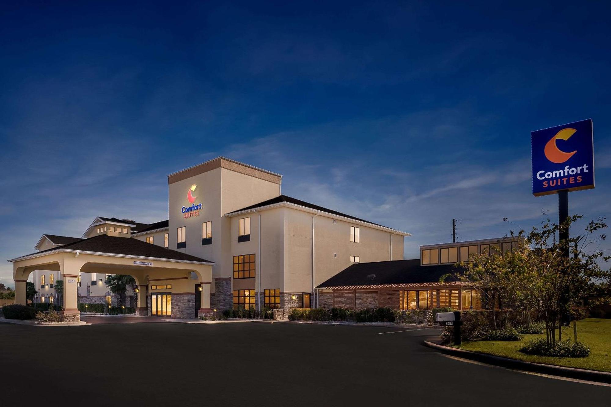 Comfort Suites Panama City Near Tyndall Afb Exterior photo